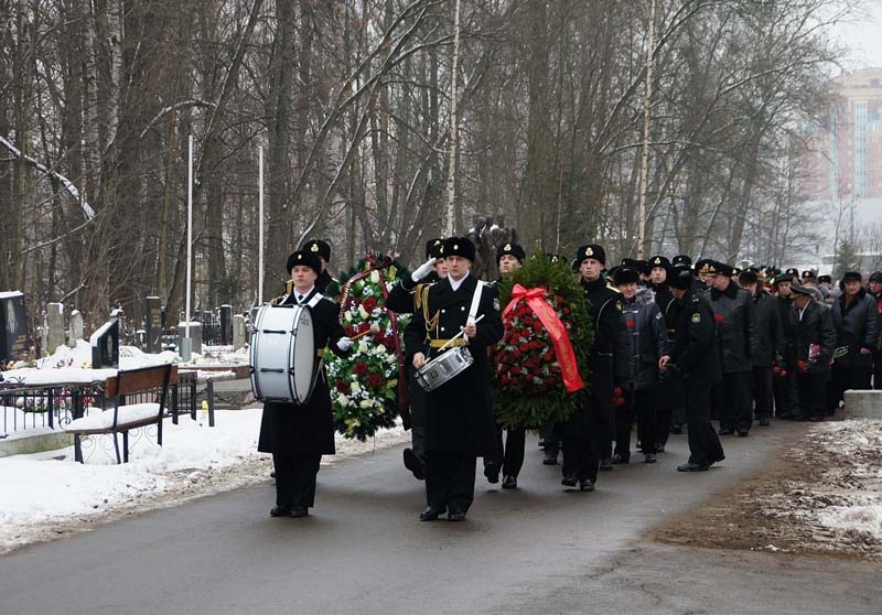 возложение венков