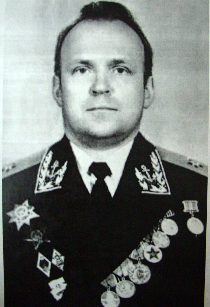 контр-адмирал Джемс Чулков