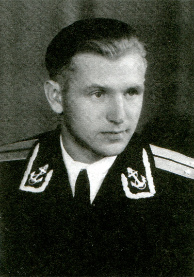 лейтенант Постников