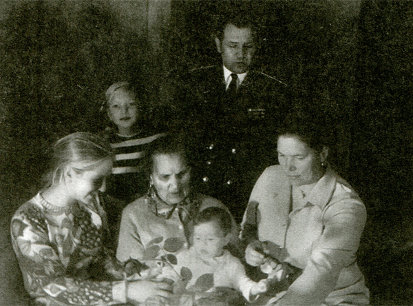 семья контр адмирала Постникова
